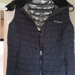 Columbia vest